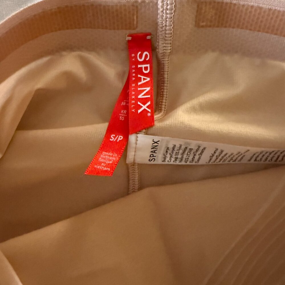 Nude Classic Control Spanx Small - image 2